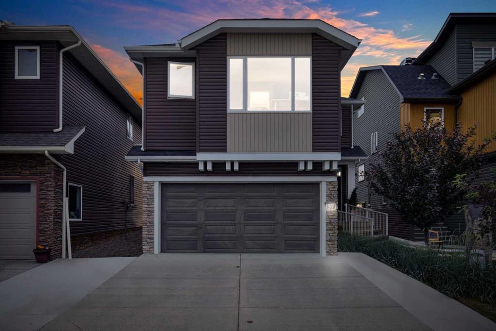 37 Savanna Grove NE, Calgary, Alberta, T3J 0V5